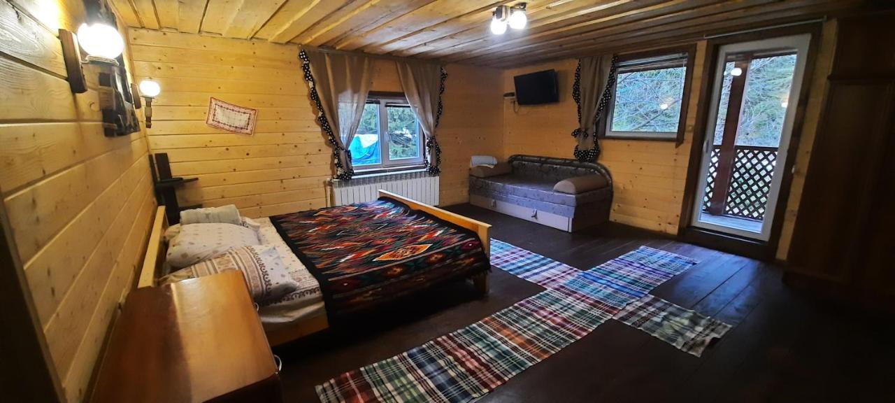 Сімейний Номер 1 Садиба У Ані Synevyrsʼka Polyana 외부 사진